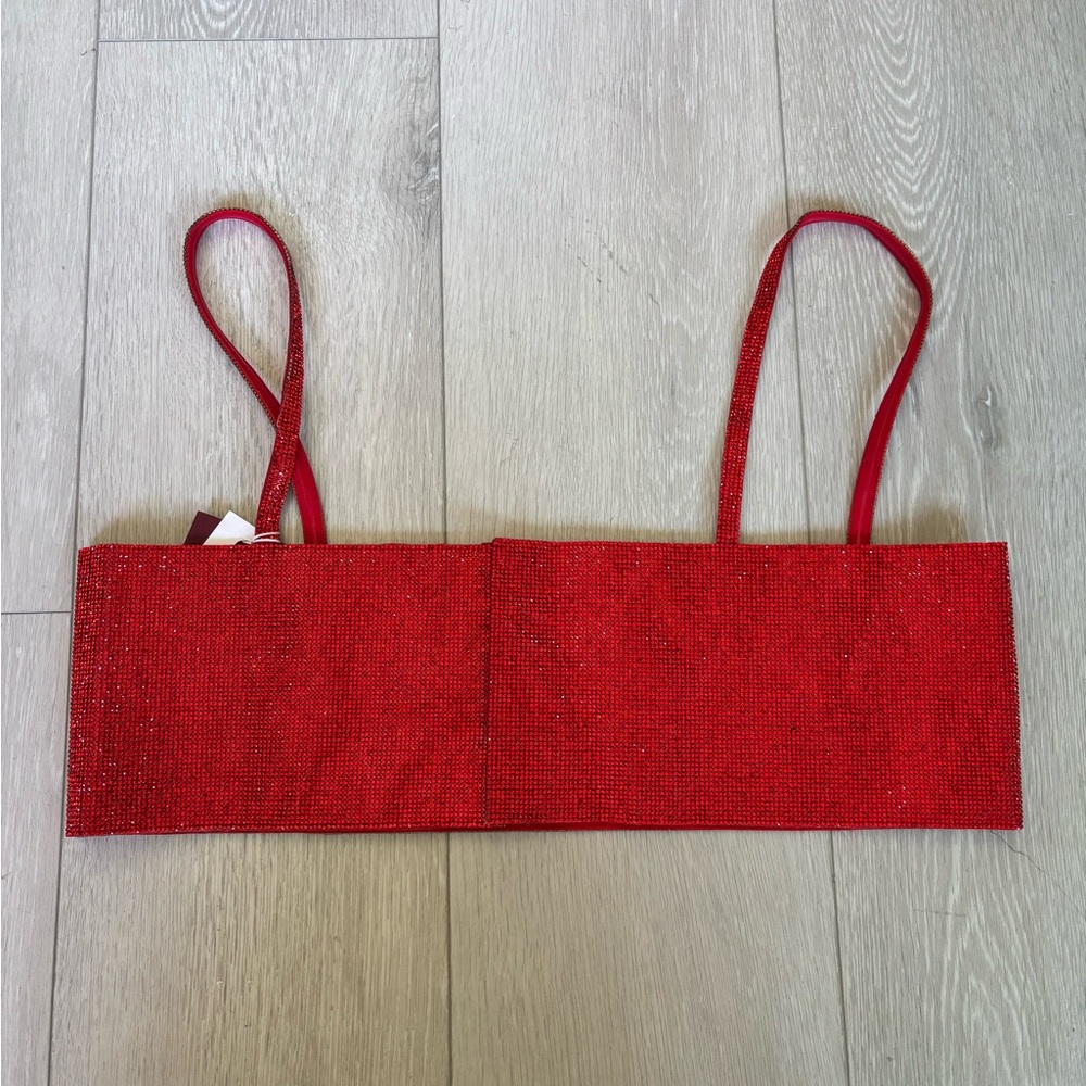 White Fox Boutique Breathtaking Red Glittery Strap Crop Top Sz Medium/Large - Picture 2 of 3